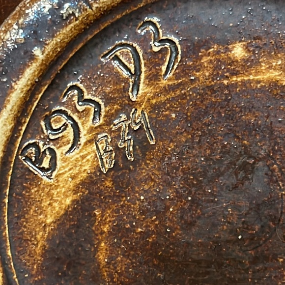 RARE Japanese clay pot with relief lotus branches; glazed; hand thrown;ANTIQUE - Picture 13 of 15